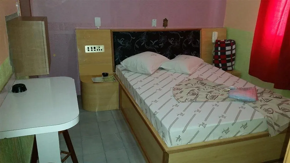 Hotel Lado Leste Σάο Πάολο 2*,