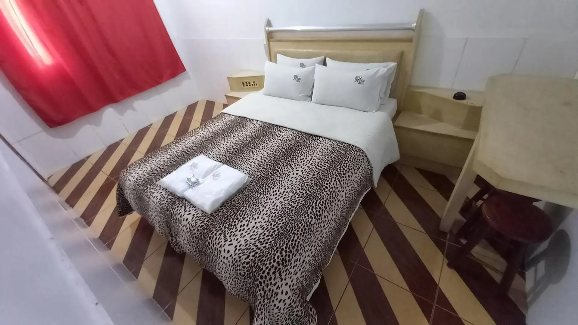 **  Hotel Lado Leste São Paulo Brasil